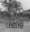 B.Machulka s muži kmene Bambuti