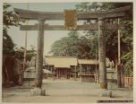 Bronzová brána torii u svatyně Kotohira