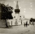 Mešita s minaretem v oáze M´šíja u Tripolisu