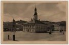 Náměstí a radnice v Jeseníku (čb. pohlednice)
