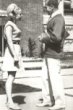 Věra Čáslavská a Emil Zátopek v olympijské vesnici