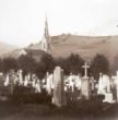 Skleněný stereonegativ: městský hřbitov v Jeseníku a budova evangelického kostela (1899)