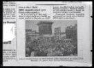 Jeden z mnohých projevů, na nichž londýnští dělníci manifestovali pro obranu Československa. Na plakátu nápis: Pomozte Československu! Londýn asi 24. září 1938