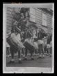 Fotografie, nástup uniformované sudetoněmecké mládeže za rachotu bubnů a trubek